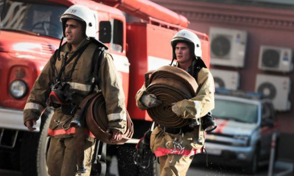 В Москве из наркологического центра эвакуировали 90 человек из-за пожара